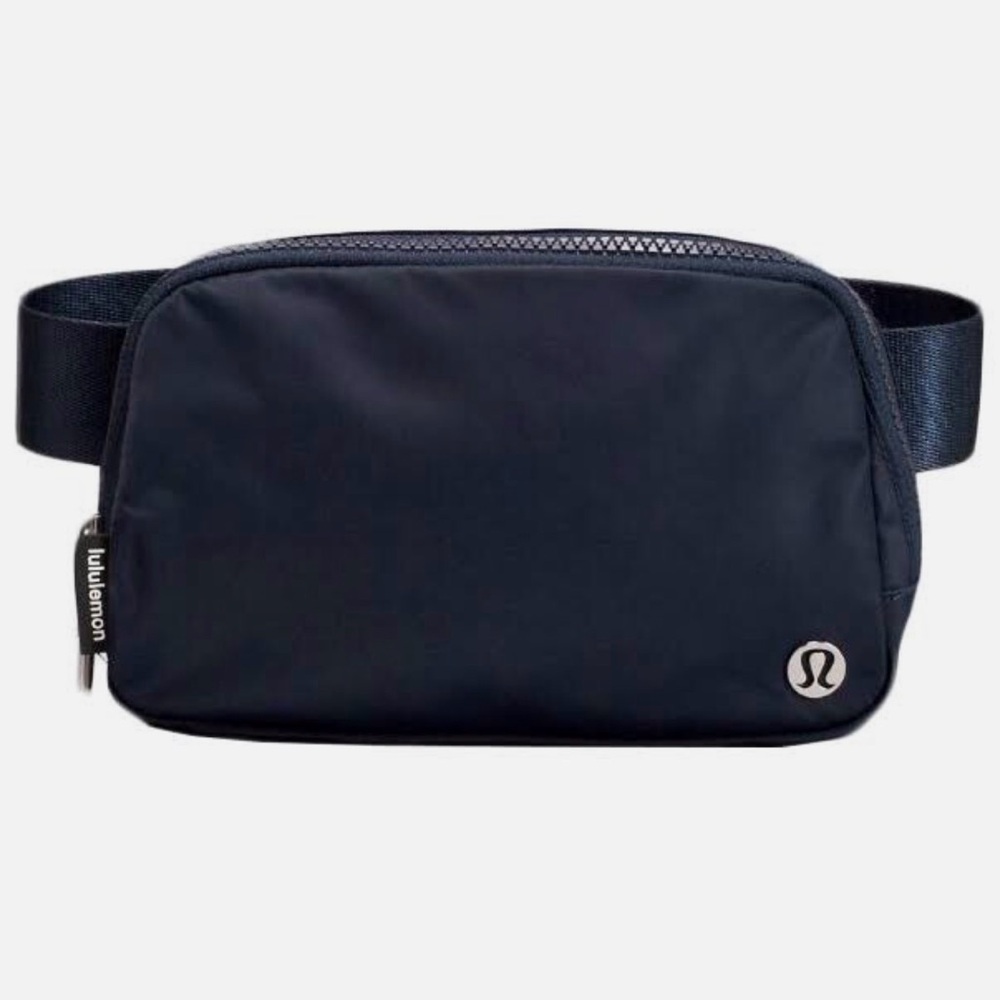 Lululemon Everywhere Belt Bag 1L
